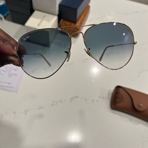 Blue tint ray ban unisex aviator glasses